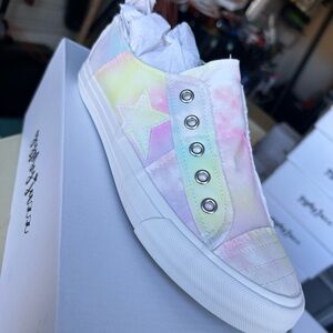 Gypsy Jazz Pastel Tie-Dye Sneakers